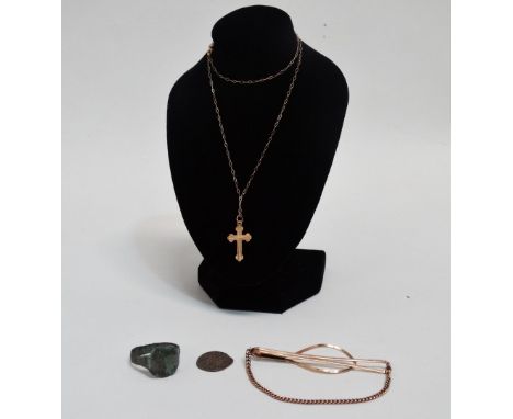 A yellow metal crucifix - on a fine 9ct yellow gold chain, together with a gold plated tie clip, total weight 5.5g, a Roman r
