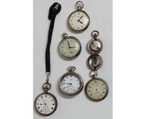 An Elgin silver cased, open face pocket watch - the white enamel dial set out in Roman numerals, with subsidiary seconds dial