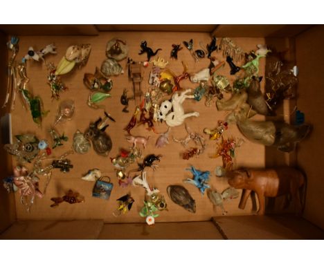 A large collection of small collectables / novelty items to include Murano style glass animals, a wooden item etc (50+). NO P