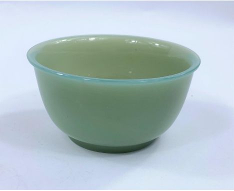 A Chinese jade coloured Peking Glass bowl, diameter 11cm.&nbsp;&nbsp;In good condition.