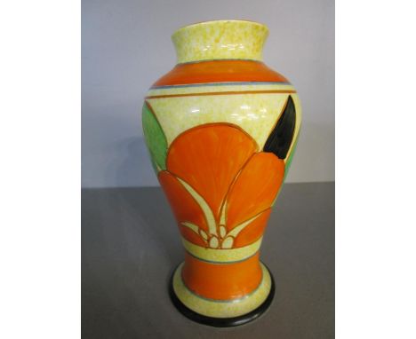 Clarice Cliff Bizarre Cafe au Lait range for Newport Pottery Red Gardenia pattern vase, shape 22, 6" h 