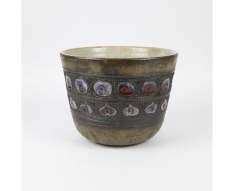 Perignem ceramic cachepot, signed. Perignem keramieken cachepot, getekend. H 21.5 Dia 18 cm