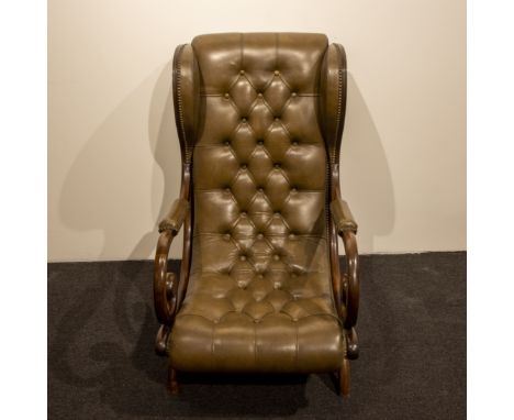 A tufted button upholstered leather Chesterfield seat Een getufte, met knopen beklede leren Chesterfield-stoel H 103 cm