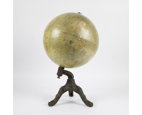 Globe in plaster with base of cast metal by R. Bos, published by L. Windels (Brussels) depicting different races. Wereldbol i