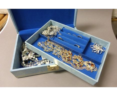 Jewellery Box with Costume Jewellery including Four Necklaces, Brooch, Glass & Simulated Pearl Necklaces, Rings, etc