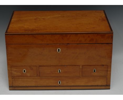 A substantial George III satinwood and rosewood crossbanded rectangular lady's dressing box, by Bayley &amp; Blew, 5 Cockspur