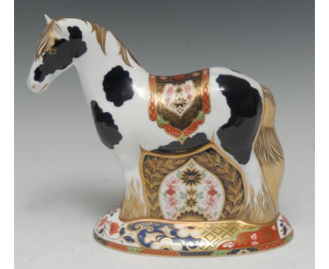 A Royal Crown Derby paperweight, Appleby Stallion, exclusive to Sinclairs, limited edition, 55/1000, gold stopper, certificat