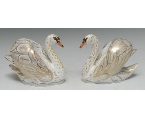 A pair of Royal Crown Derby paperweights, The Royal Swans, William and Catherine, exclusive to Govier's of Sidmouth, limited 