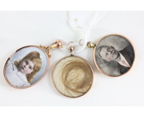 Three Victorian 9ct Gold Portrait Locket Pendants