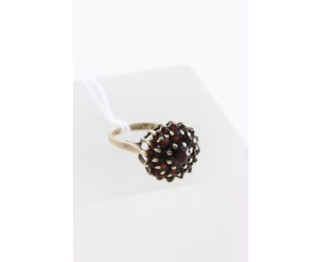 Late 19th / Early 20th century Three Tier Garnet Cluster Ring