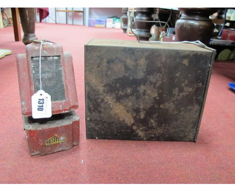 Magic Lantern in Tin Case, 24.5cm wide, Nesthill Paraheater.