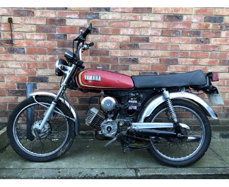 [G663 VFB] 1989 Yamaha YB100 Motorcycle, 100cc, In red with 18,718 miles, this YB100 appears to have been last on the road in