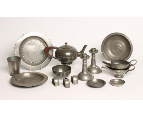 A COLLECTION OF ARTS AND CRAFTS PEWTER, maker John Gatecliffe, including three "D" shaped napkin rings, one with inset caboch
