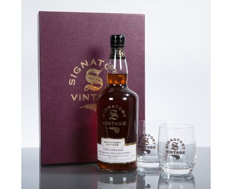 LINKWOOD 1988 SIGNATORY VINTAGE
Single Speyside Malt Whisky, ' Matured in a Sherry Butt for 13 Years'. 70cl, 43% volume, with