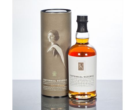 HAZELWOOD CENTENNIAL RESERVE
Blended Scotch Whisky drawn from one hundred casks, bottled to celebrate the 100th birthday of J