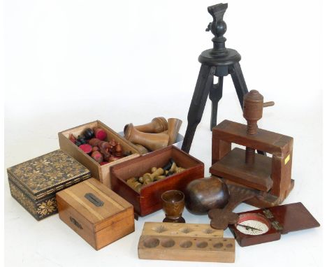 Two un-marked chess sets, small oak press with clover leaf handle, quantity of mixed treen and ebonised tripod etc. Condition