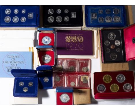 Collection of coin proof sets including:  Canadian 1977 set, Isle of Man 1977 silver proof set, silver Jubilee crown etc 