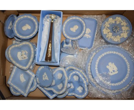 Wedgwood Jasperware in blue to include pin dishes, plates, a trinket and others (Qty).  Mostly in good condition with some su