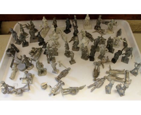 Tray of predominantly Ensign miniatures unpainted cast model soldiers