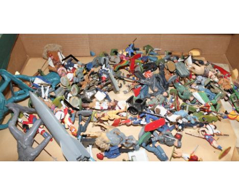 Tray of cast painted Military and historical model figures