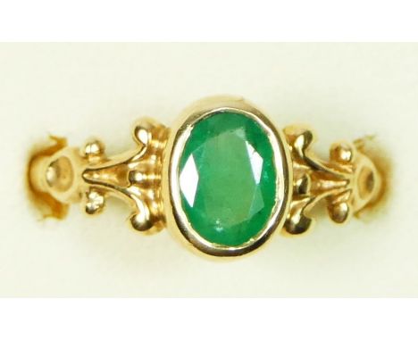 A 9ct gold and emerald single stone ring, 8 x 6mm, Q, 3.2gm 