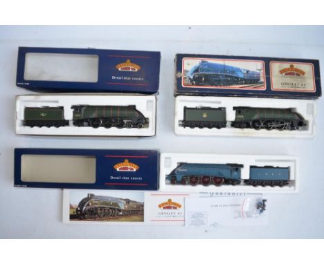 Three OO gauge Bachmann electric Class A4 locomotive models to include 31-959 LNER garter blue 26 "Miles Beevor" (model excel