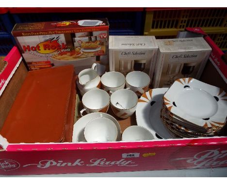A good mixed lot to include two sets of Chef Selection glasses for Irish Coffee, a Hot Rock plate set a Czechoslovakian ceram