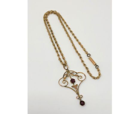An Edwardian 9ct gold amethyst set pendant on chain CONDITION REPORT: 6.9g
