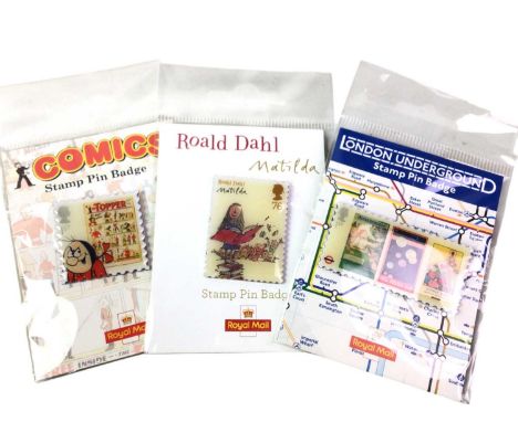 COLLECTION OF COINS, AND FURTHER ITEMS the coins chiefly in plastic sleeves, along with a collection of Roald Dahl Royal Mail