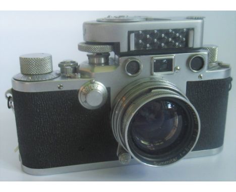 A Leica MK3C Range Finder camera, together with a Hot Shoe light meter fitted with an Ernst Leitz Wetzlar F5 lens.