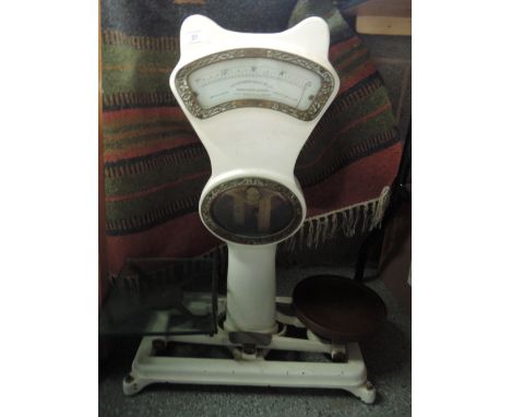 A set of vintage shop scales By The Automatic Scale Co Ltd