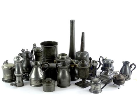 A collection of pewter items, to include mustard pots, small measures, a hunting flask, wine funnel, etc.