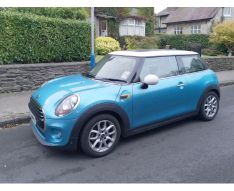 2015 Mini Cooper Hatchback Registration number: MMN 444B (Isle of Man) Date of first registration: 17 07 2015 VIN number: WMW