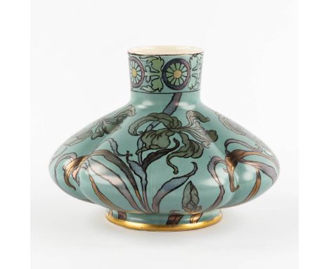 Boch Frères, Keramis, vase with a luster glaze, Art Nouveau.Signed B.F.K. on the base. Boch Frères, Keramis.&nbsp;Dimensions: