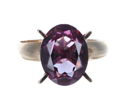 14k yellow gold oval amethyst single stone set ring,&nbsp;estimated 3.45ct approx in four claw setting, width 13mm, 3.9gm, ri