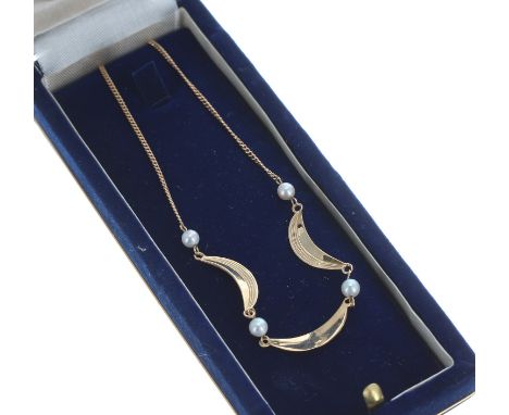 9ct yellow gold cultured pearl necklace, 6.4gm, 16" long - ** boxed 