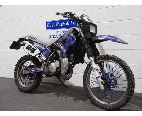 Yamaha DT125 motocross bike. 1990. 125cc.Frame No. *3MD010080*Engine No. 1N23456Runs and rides, MOT until 6/10/23, comes with