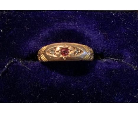 Small 14ct yellow gold ladies diamond and ruby dress ring 