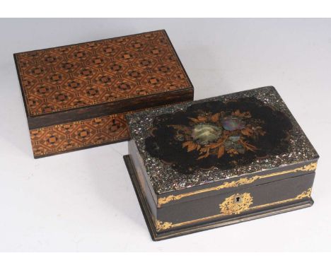 A Victorian rosewood and Tunbridge ware work box of hinged rectangular form, having geometric decoration, w.23, d.14, h.8cm, 
