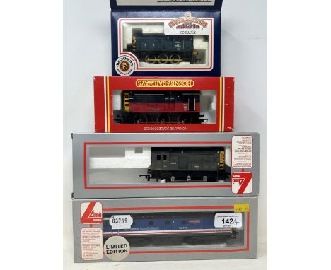 A Lima OO gauge locomotive, No 205185A4, another, No 205058A6, a Bachmann's OO locomotive No 31-352, and a Hornby OO gauge lo