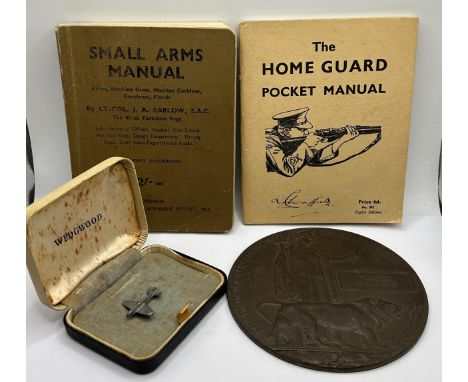 A WWI bronze death plaque, Walter Dommett, whilst there are two Walter Dommett recorded as KIA, we suspect this plaque belong