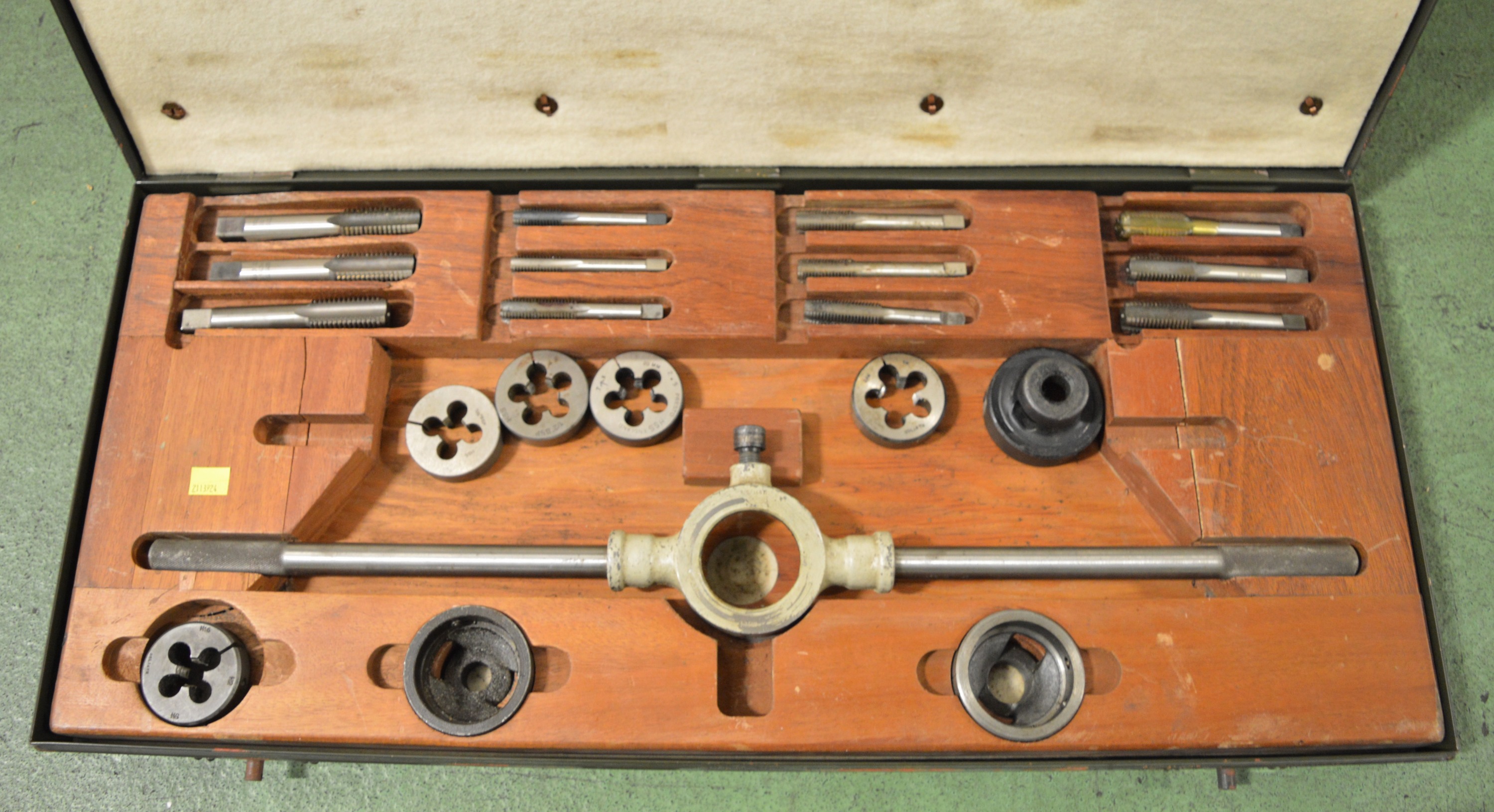 Metric & Imperial Tap & Dies.