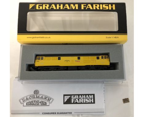 Graham Farish N gauge 371-105 Class 31 diesel 31602 Network Rail named Driver Dave Green boxed with instructions and etched n