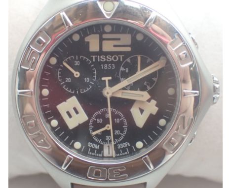 Gents Tissot divers wristwatch CONDITION REPORT: This item is working at lotting.