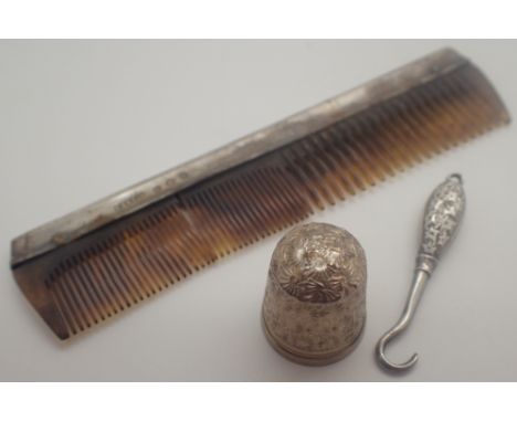 Hallmarked silver thimble silver mounted comb A/F and a silver handled button hook