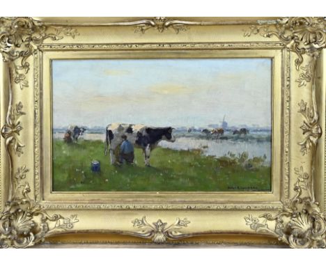 Bernard Anthonie van Beek. 1875 - 1941. Landscape with cows and milking farmer. Oil on panel. Dimensions: H 26 x W 42 cm. In 