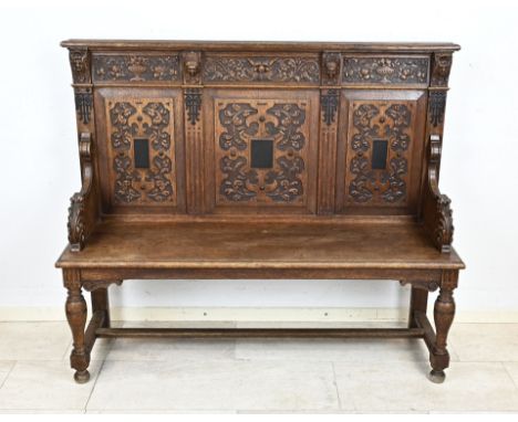 Dutch oak neo renaissance hall bench with frills. Circa 1880. Dimensions: 109 x 130 x 31 cm. In good condition.