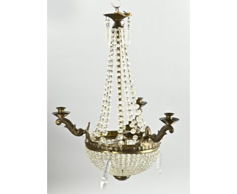 Antique candle-bag chandelier with one electric light point. Circa 1930. Size: 55 cm. In good condition.