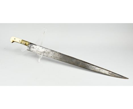 Large 19th century Ottoman dagger with bone handle + symbol on blade. Beautiful patina. Size: L 72 cm. In good condition.
