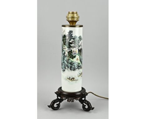 Antique Chinese porcelain Familie Verte vase lamp, made from a brush vase. Dimensions: H 44 cm. In good condition.